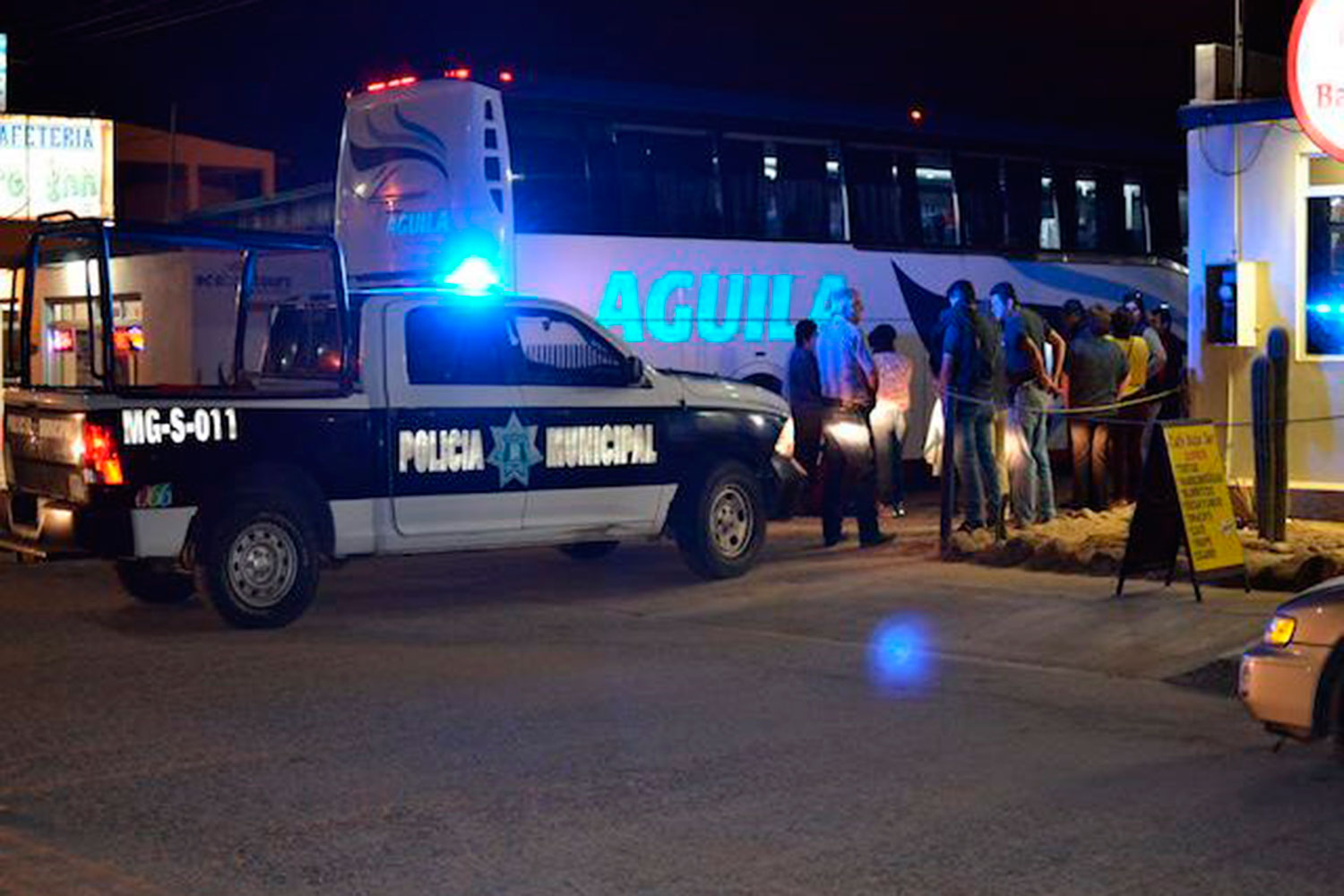 Asaltan a mano armada camión de Autotransportes Águila en Guerrero Negro, con 27 pasajeros - BCS Noticias