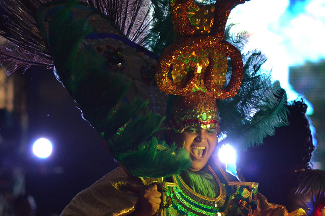 Desfile Carnaval La Paz 2015 plumajes ancestrales 38