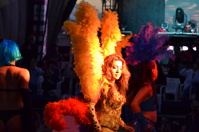 Desfile Carnaval La Paz 2015 plumajes ancestrales 40